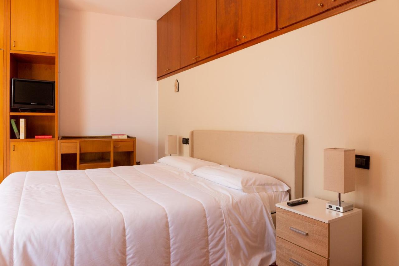 Albergo Sacro Monte Varese Exteriör bild