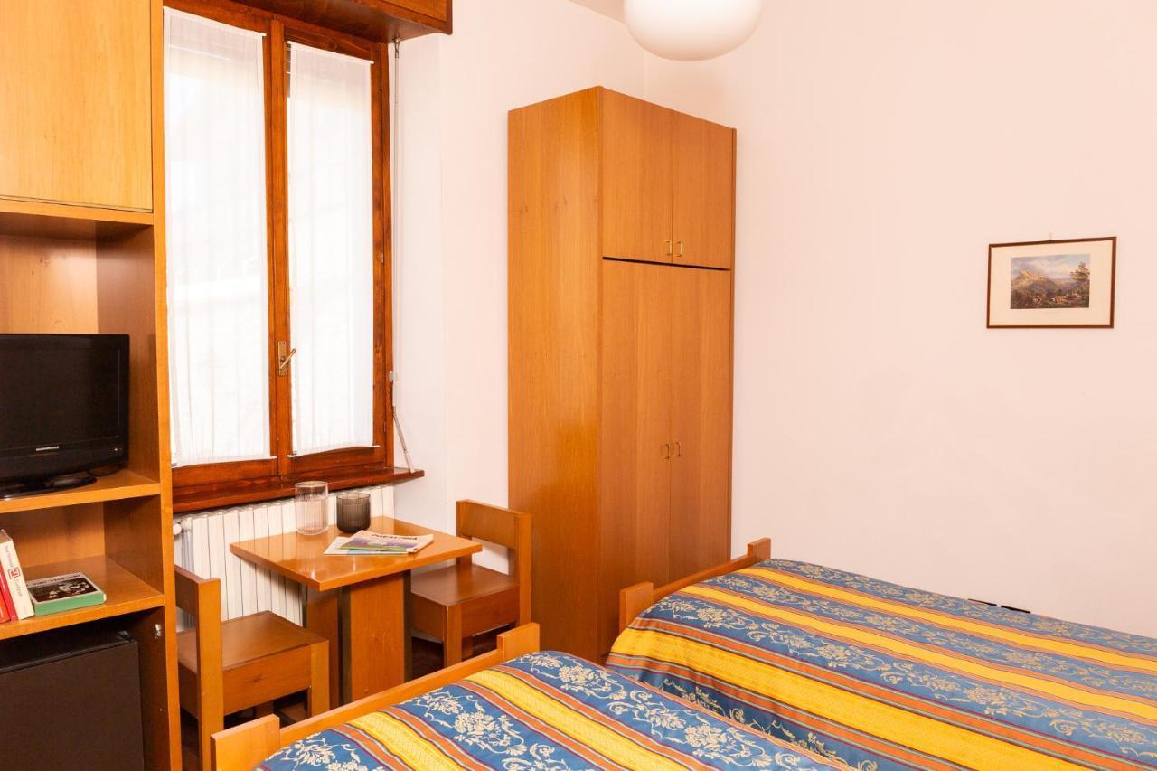 Albergo Sacro Monte Varese Exteriör bild